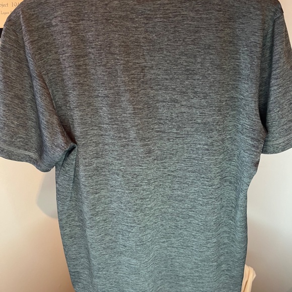 NFL TX3 COOL Glow in the Dark gray w/yellow KC Chiefs logo T-Shirt Size Medium - Picture 5 of 6